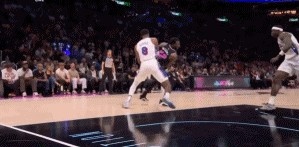 开云体育APP下载-状元风采！维金斯单挑乔治 丝滑转身抹过防守上篮打进加罚